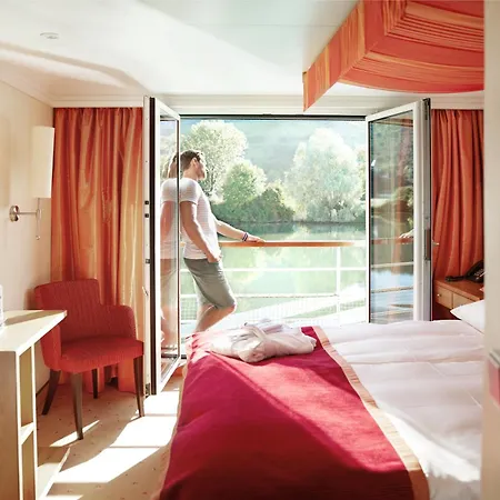A-rosa Hotelschiff Messe Koeln-deutz
