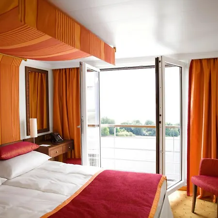 A-rosa Hotelschiff Messe Koeln-deutz